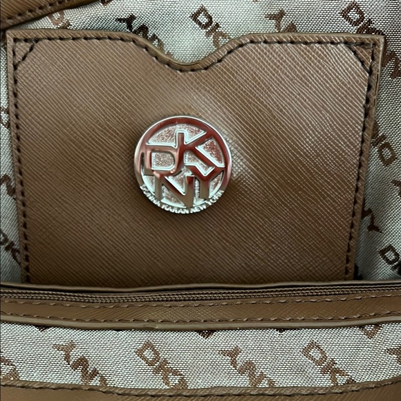 Vibrant Pink & Orange Leather Tote - Picture 8 of 11